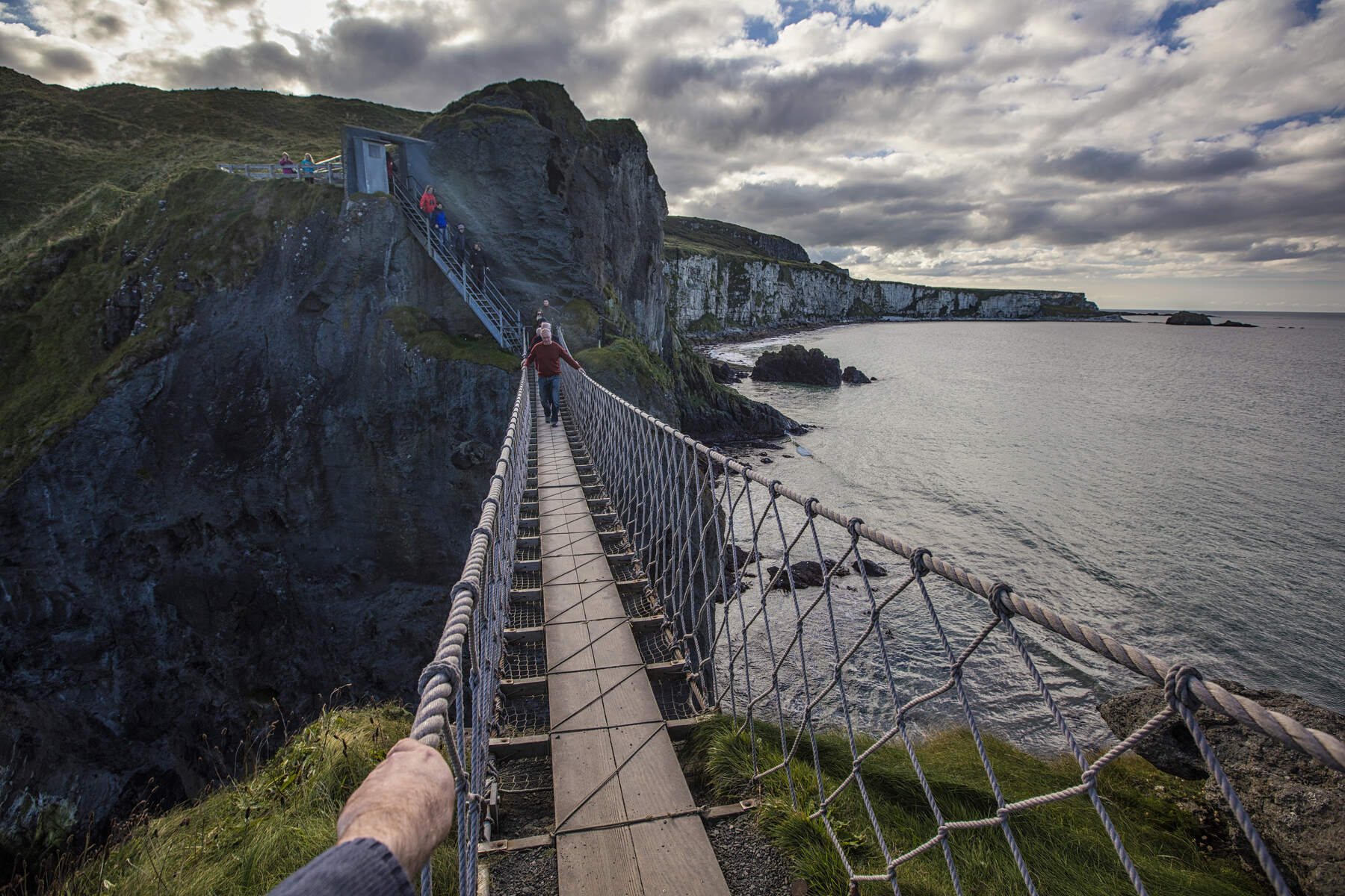 Our guide to the Carrick-A-Rede Rope Bridge, Ballintoy - Chimptrips